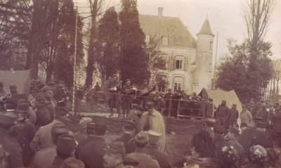 Show dado pelos soldados da 94ª R.I.- 1915 de Unbekannt