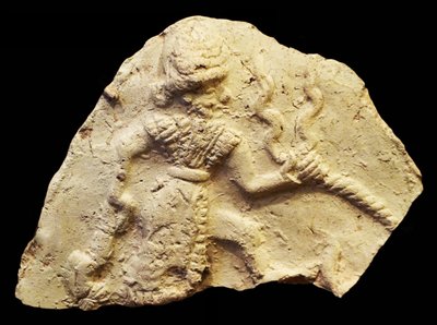Tablete representando o deus da tempestade Ishchali, Isun Larsa, Babilônia, Mesopotâmia, c.2000-1600 AC de Unbekannt