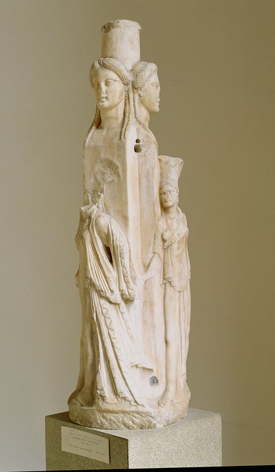 Triforme Herm de Hécate, escultura em mármore, período ático, século III de Unbekannt