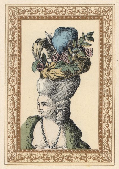 Mulher de cabelo penteado para cima com um chapéu decorado com uvas e penas, chamado Racy Cap, num parque inglês. Chapéu de galante no parque inglês. Litografia colorida à mão de Laubadere da obra Stylish Hairstyle or Eccentric Finery de Octave Uzane da ép de Unbekannter Künstler