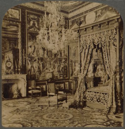 Quarto de Catherine de Medicis, Palácio de Fontainebleau, França, 1901. de Underwood and Underwood