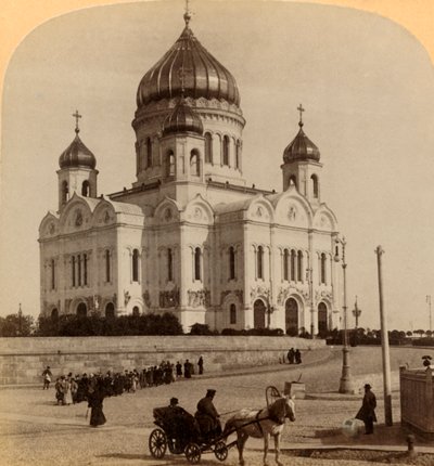 Templo de Nosso Salvador, a maior igreja de Moscou, Rússia, 1898. de Underwood and Underwood