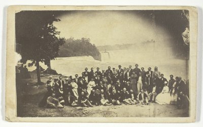 Sem título (Grupo nas Cataratas do Niágara) de Unknown