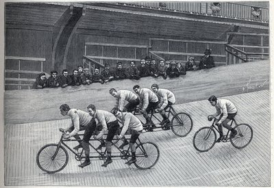 Um ciclista de recordes com os seus treinadores em comboios triplet numa pista de bicicletas. Gravura em "La Nature". de Unknown artist