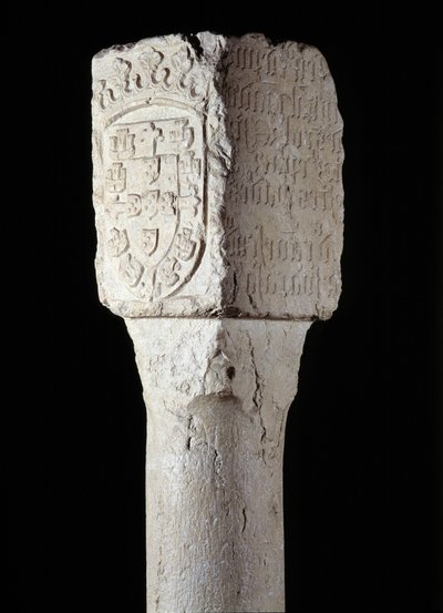 Arte Africana: detalhe de um pilar de possessão conhecido como Santo Agostinho erige pelo explorador português Diogo Cao (ou Diego Cam) no sul de Angola. 1486. Lisboa, Museu Nacional de Arte Antiga de Unknown artist