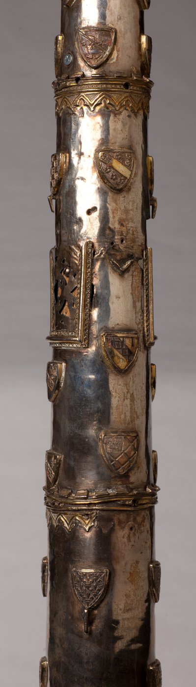 Candelabro (?), ourivesaria, detalhe de Unknown artist