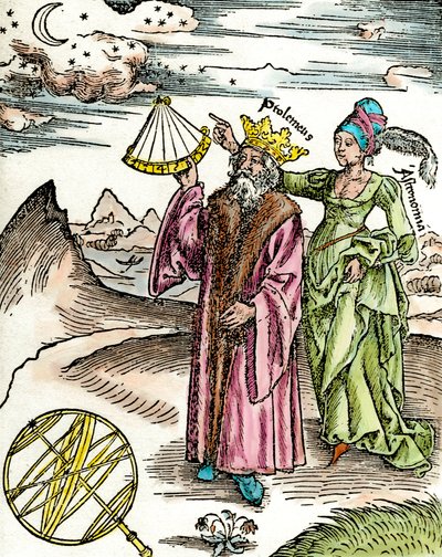O astrônomo grego Claude Ptolemee (Claudius Ptolemaeus) (cerca de 90-around 168 AD) usando um sextante e astronomia. Gravura a partir de 1503. Coleção Particular de Unknown artist