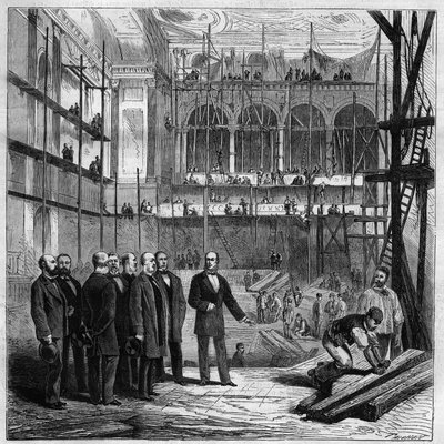 Membros da comissão permanente em visita aos trabalhos da nova sala da Assembleia Nacional em Paris de Unknown artist