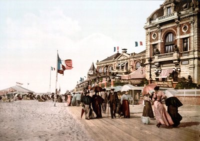 Promenade - Grand salon - Trouville. Fotocrómio c. 1890. de Unknown artist