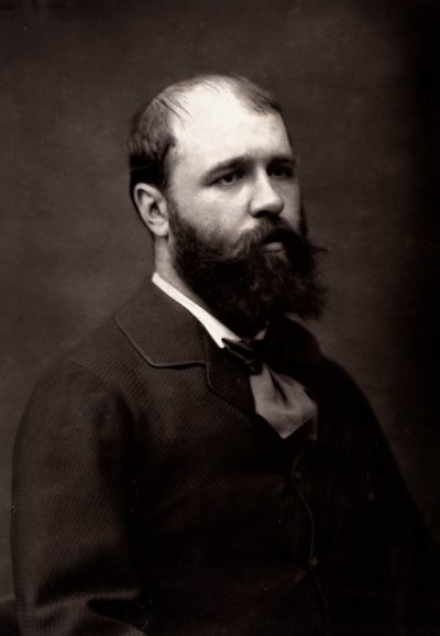 O artista Jean-Jacques Scherrer fotografado por ocasião do Salão de Paris de 1881 de Unknown