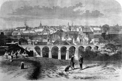 Vista da cidade de Luxemburgo. Gravura do século XIX. de Unknown artist