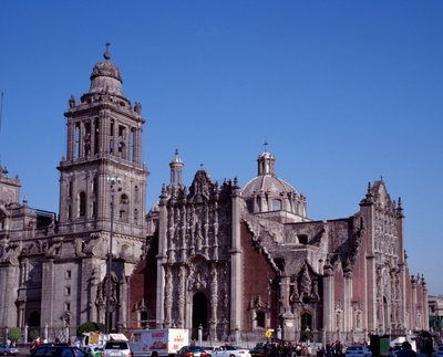 Arte barroca: vista da Catedral Metropolitana da Cidade do México. México do século XVIII. de Unknown artist