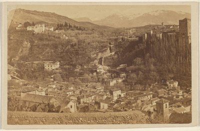 [Vista panorâmica em redor de Alhambra]. de Unknown artist