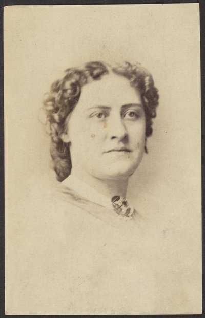 Retrato de Miss Latimer de Unknown artist