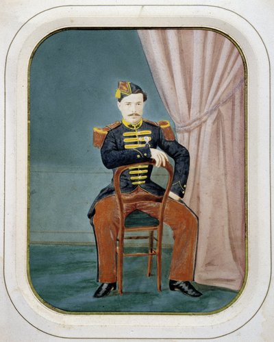 Retrato de um soldado. Fotografia anónima a cores, por volta de 1880. de Unknown artist