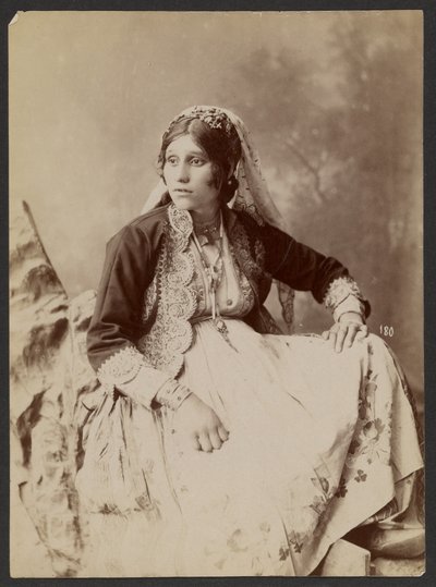 [Retrato de uma mulher]. de Unknown artist