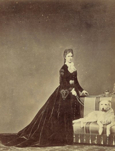 Elisabeth, Imperatriz da Áustria e Rainha Consorte da Hungria (24 de dezembro de 1837 - 10 de setembro de 1898) (foto) de Unknown photographer