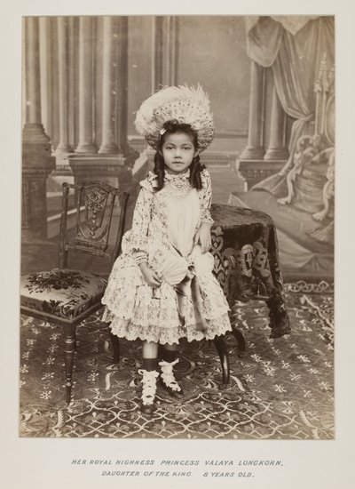 Fotografia em álbum de fotografias de Unknown photographer