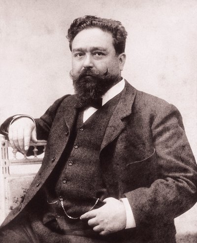 Retrato de Isaac Albeniz (1860-1909), pianista e compositor espanhol. Fotografia,1886. Fundação Albeniz, Madrid. de Unknown photographer