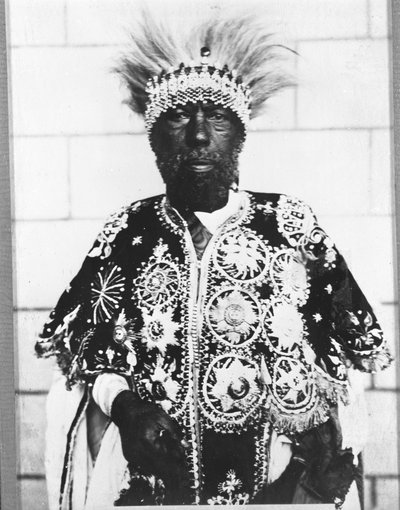 Retrato de Menelik II (1844 - 1913) Rei da Etiópia. de Unknown photographer