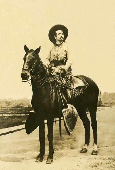 Retrato de William Frederic Cody (1846-1917), conhecido como Buffalo Bill, soldado americano, aventureiro e ator de cavalos. de Unknown photographer