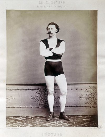 O ginasta Jules Leotard - no "Centauro" de outubro de 1867, cidade de Paris. de Unknown photographer