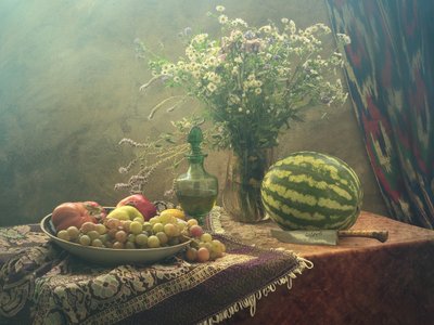 Natureza morta com mesa de colheita de UstinaGreen