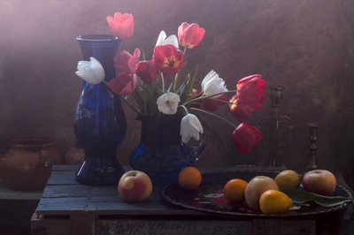 Natureza morta com tulipas melancólicas de UstinaGreen