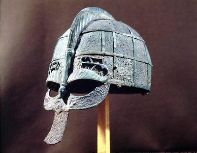 Capacete, do Tesouro Vendel, Uppland, c.600 AD (metal) de Vendel Period