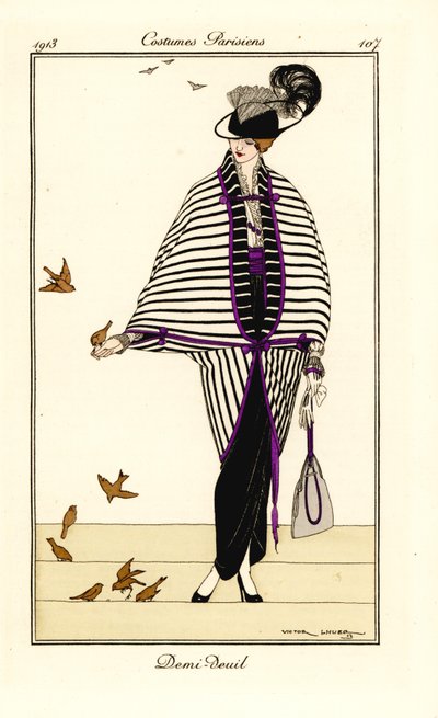 Mulher em traje de meia-lua de capa e bata de Victor Lhuer