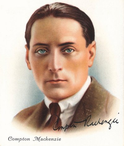 Compton Mackenzie, 1937. Artistas: Desconhecido, WD & HO Wills. de WD and HO Wills