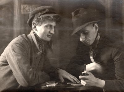 Felix Bressart e Walter Limot no filme Tragédia na Mina de Walter Limot