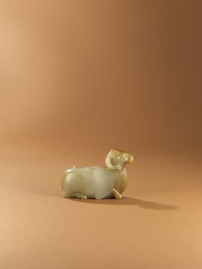 Pote de água em forma de carneiro (celadon jade) de Western Han Dynasty Chinese School