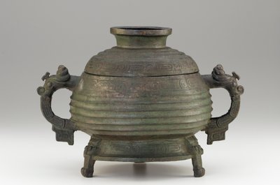 Vaso (Kuei) e tampa, século IX-XVIII a.C. (bronze) de Western Zhou Dynasty Chinese School