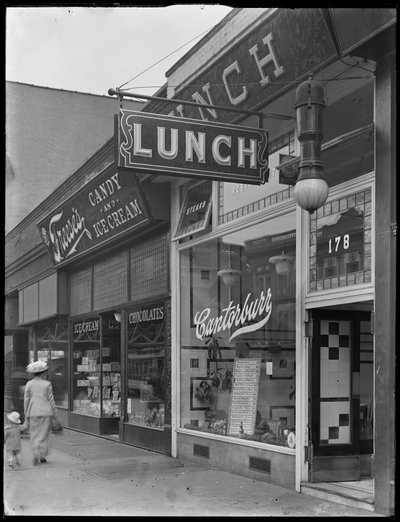 Almoço de Canterbury em 202 (ou 178) E. 125th Street, Nova York, 2 de maio de 1916 de William Davis Hassler