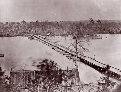 Ponte Pontoon, Broadway Landing, Rio Appomattox, 1861-65. de William Frank Browne