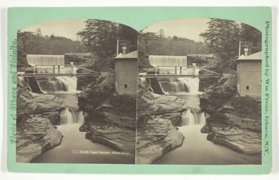 Cascata Superior. Desfiladeiro de Ithaca, final do século XIX. de William Frear
