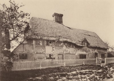 Em Burwash, Sussex (fotografia a preto e branco) de William Galsworthy Davie
