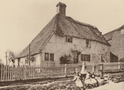 Em Burwash, Sussex (fotografia a preto e branco) de William Galsworthy Davie