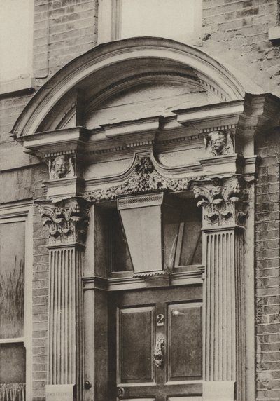 Porta, Grande St Helens, Londres (foto a p/b) de William Galsworthy Davie