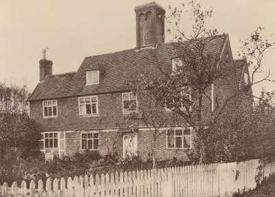 Swiggshole Farmhouse, Horsmonden, Kent (fotografia a preto e branco) de William Galsworthy Davie