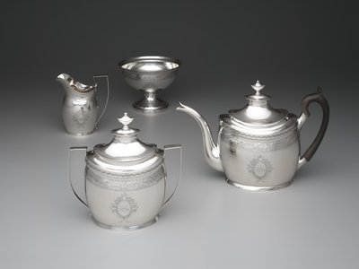Bule de chá, creme, tigela de lixo e açucareiro, c.1795 (prata e madeira) de William Garret Forbes