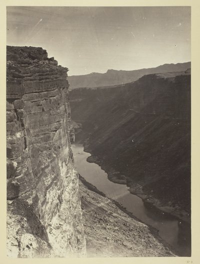 Grand Cañon, rio Colorado, perto de Paria Creek, olhando para leste de William H. Bell