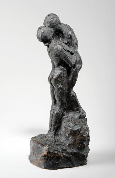 Maquete para o Beijo, c.1916 (gesso pintado) (ver também 440230) de William Hamo Thornycroft