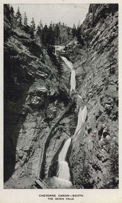 Canyons of Colorado: Cheyenne Canon, South, The Seven Falls (foto a p/b) de William Henry Jackson