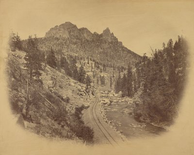 Passagem de montanha com carris de caminho de ferro de William Henry Jackson