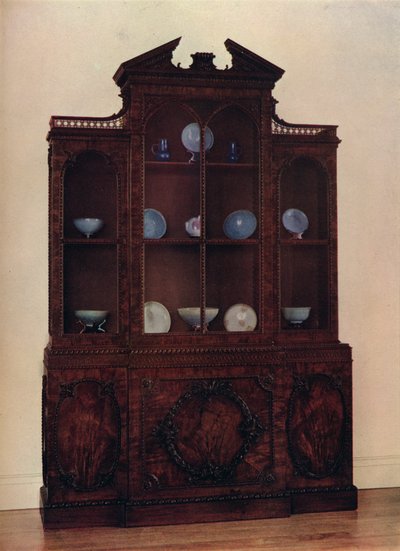 Caixa com fachada em vidro de mogno, c1760 de William Vile