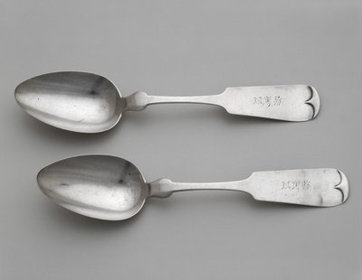 Colheres de sobremesa, c. 1860-1870 (prata) de Wood and Hughes