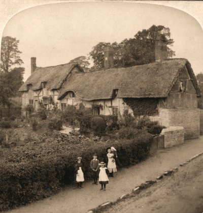 Ann Hathaways Cottage, Shottery, Inglaterra, 1896. de Works and Sun Sculpture Studios