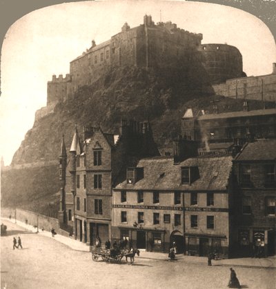 Castelo de Edimburgo de Grasmarket, Escócia. de Works and Sun Sculpture Studios